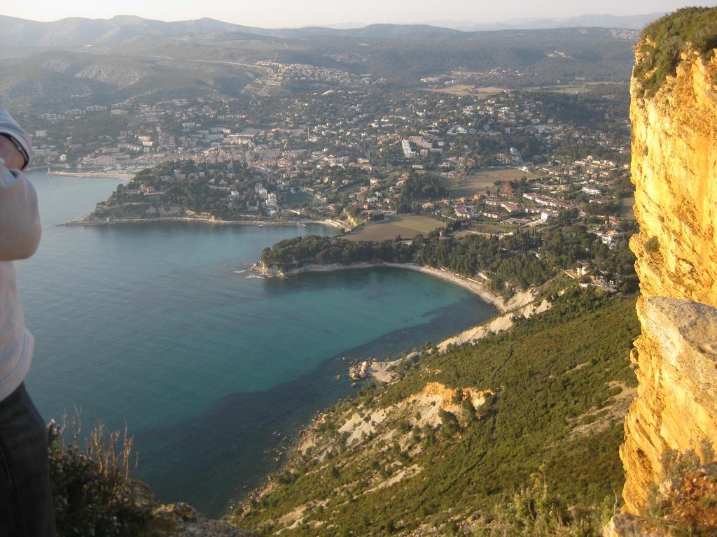 50M Plage T2 Grande Terrasse Vue Mer Climatise Piscine Chauffee, Parking Clos Gratuit Sanary-sur-Mer Eksteriør billede