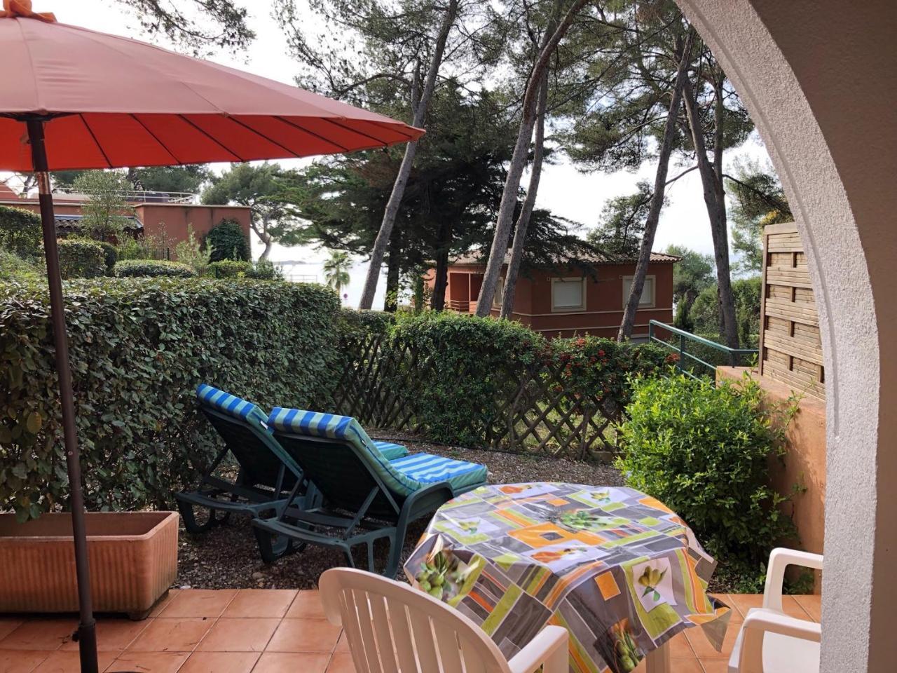 50M Plage T2 Grande Terrasse Vue Mer Climatise Piscine Chauffee, Parking Clos Gratuit Sanary-sur-Mer Eksteriør billede