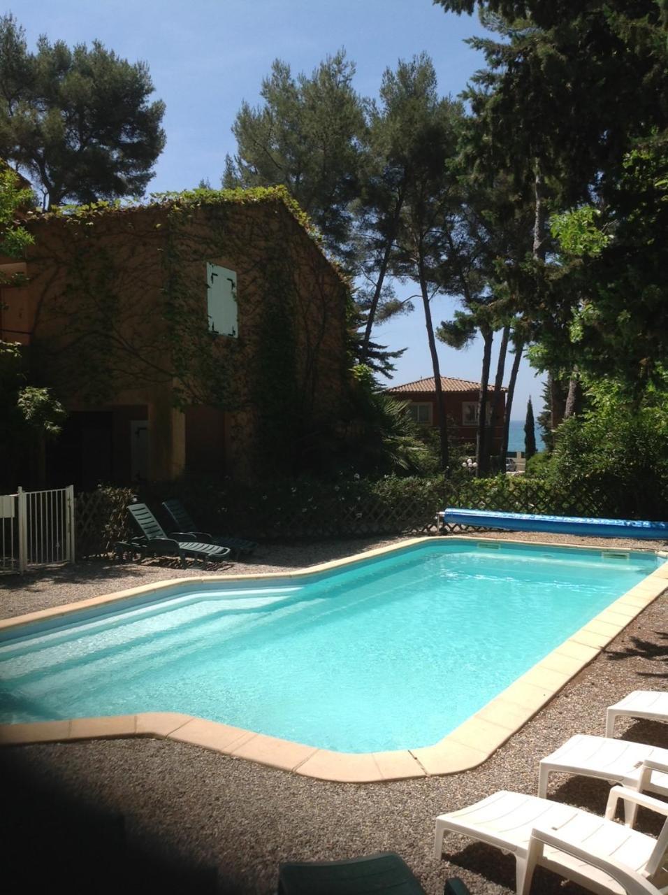 50M Plage T2 Grande Terrasse Vue Mer Climatise Piscine Chauffee, Parking Clos Gratuit Sanary-sur-Mer Eksteriør billede