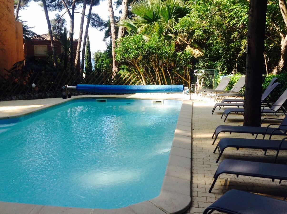 50M Plage T2 Grande Terrasse Vue Mer Climatise Piscine Chauffee, Parking Clos Gratuit Sanary-sur-Mer Eksteriør billede