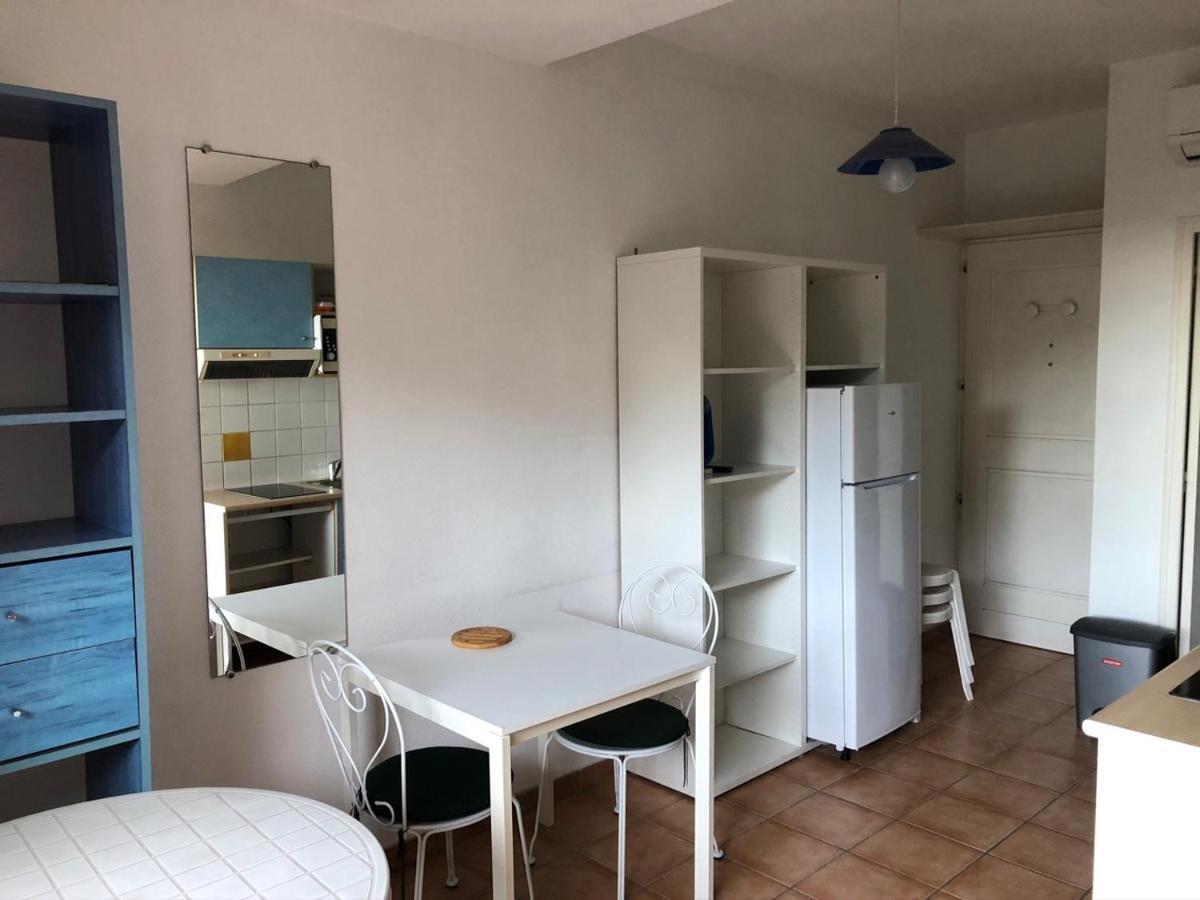 50M Plage T2 Grande Terrasse Vue Mer Climatise Piscine Chauffee, Parking Clos Gratuit Sanary-sur-Mer Eksteriør billede